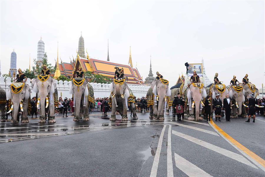 Parade i Bangkok november 4