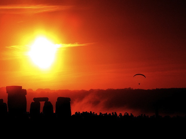 solstice at stonehenge