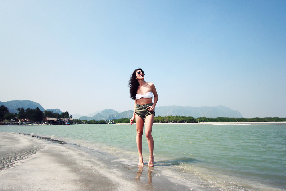 Sam Phraya Beach