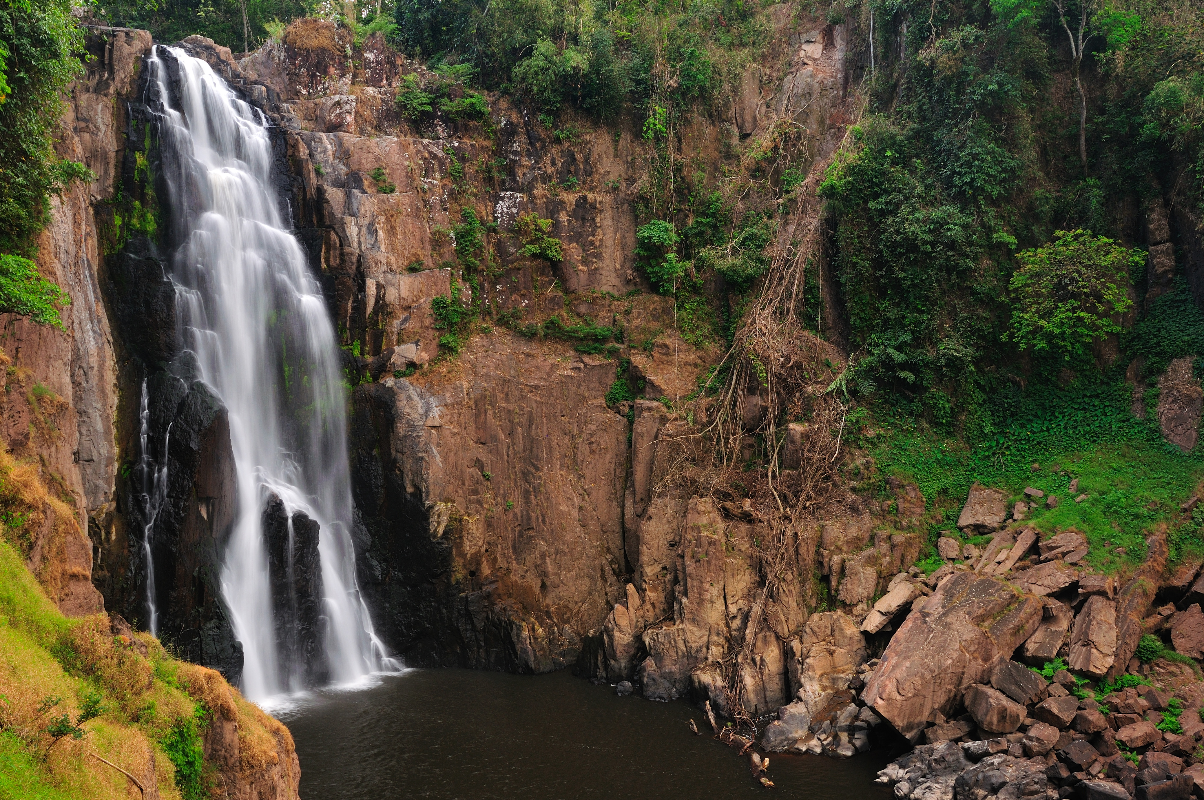 Haew narok waterfall first tier
