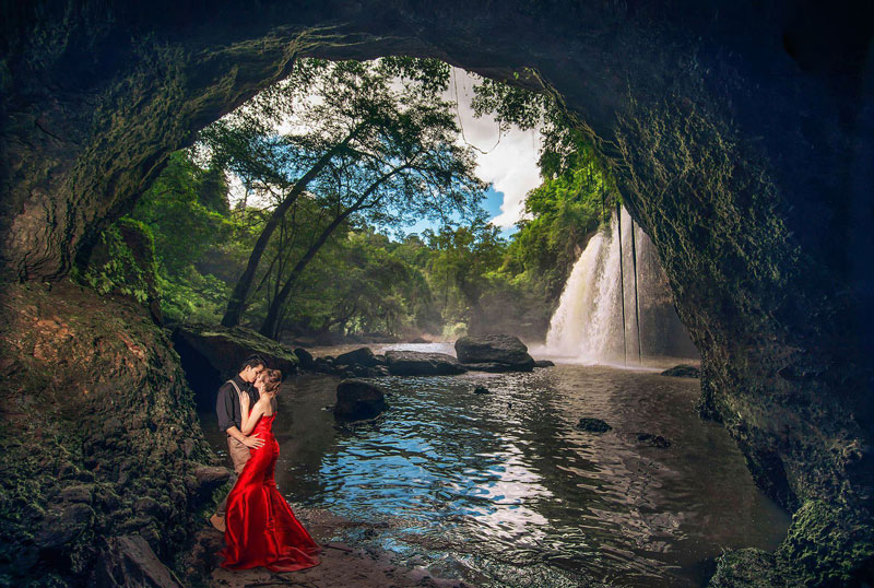 haew suwat waterfall via bik.kilouy