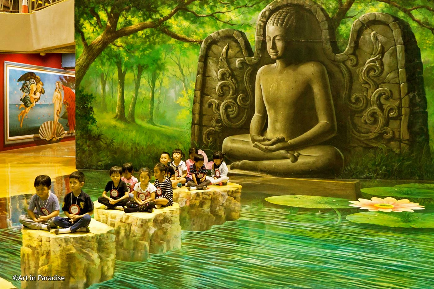 Art in Paradise