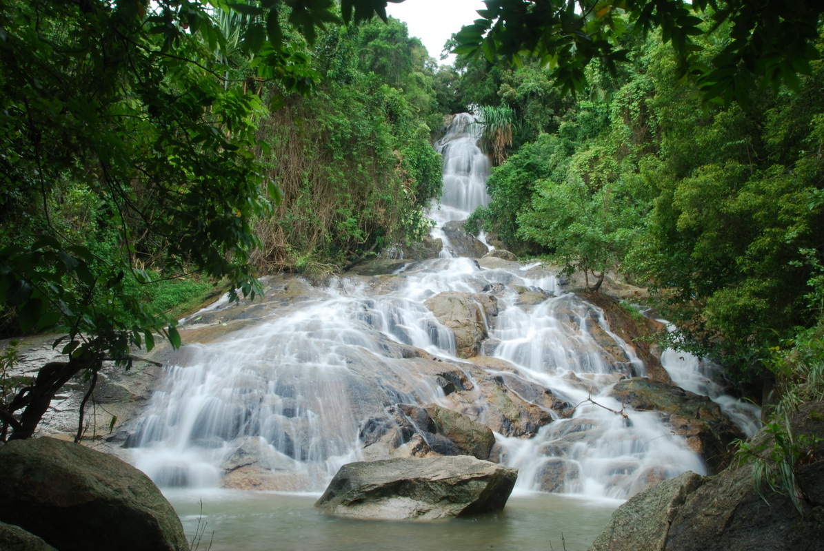namuang waterfall