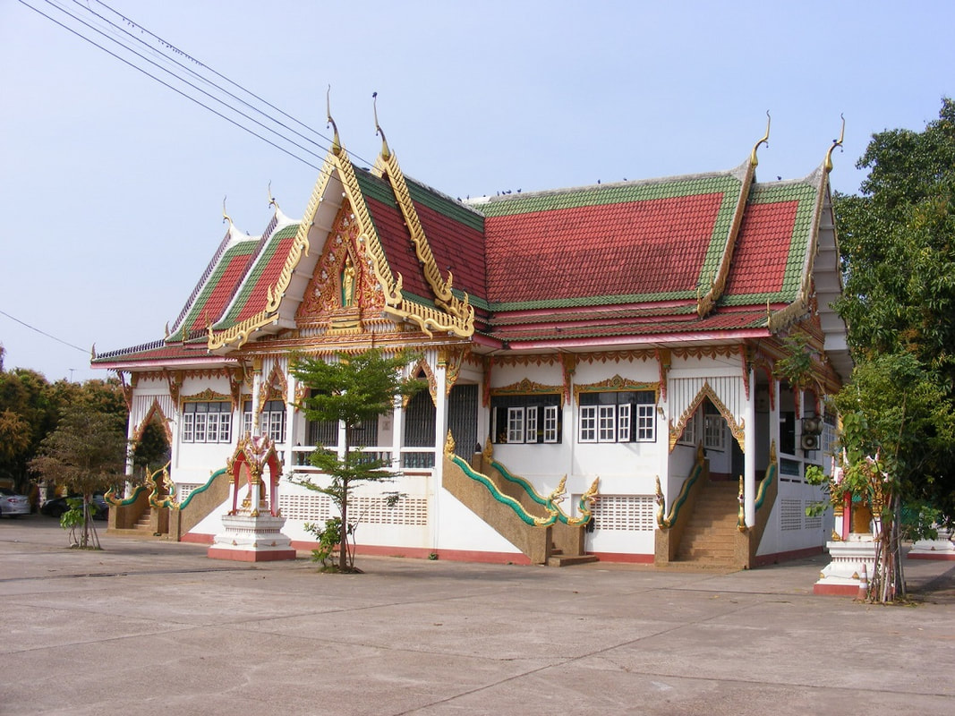 Wat Pho Chai nong khai temple 19