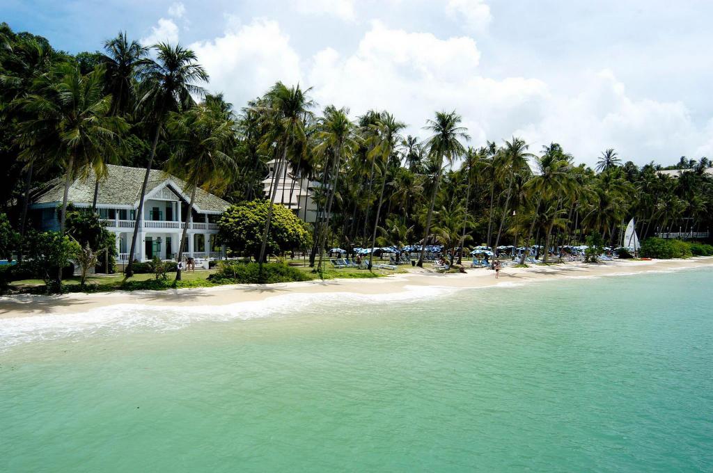 cape panwa hotel Beach